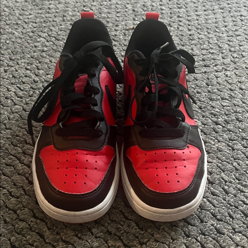 KIDS' NIKE LITTLE KID COURT BOROUGH LOW RECRAFT SNEAKERS